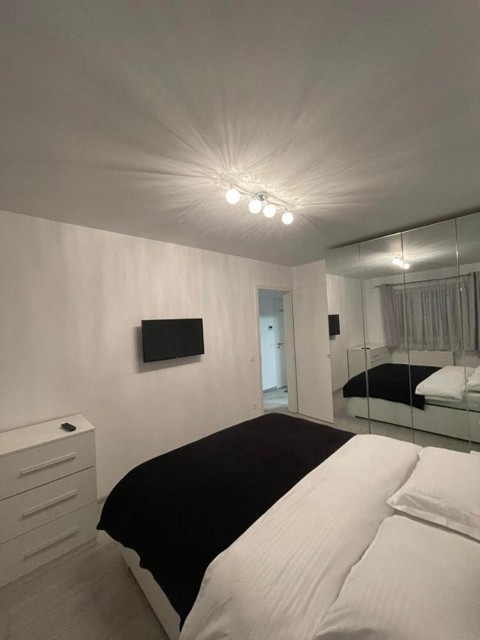 Apartament Coresi Promenada Coresi Braşov Buitenkant foto